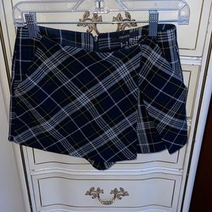 Forever 21 plaid Skort